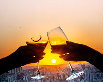 CELEBRACIONES EN LAS ALTURAS